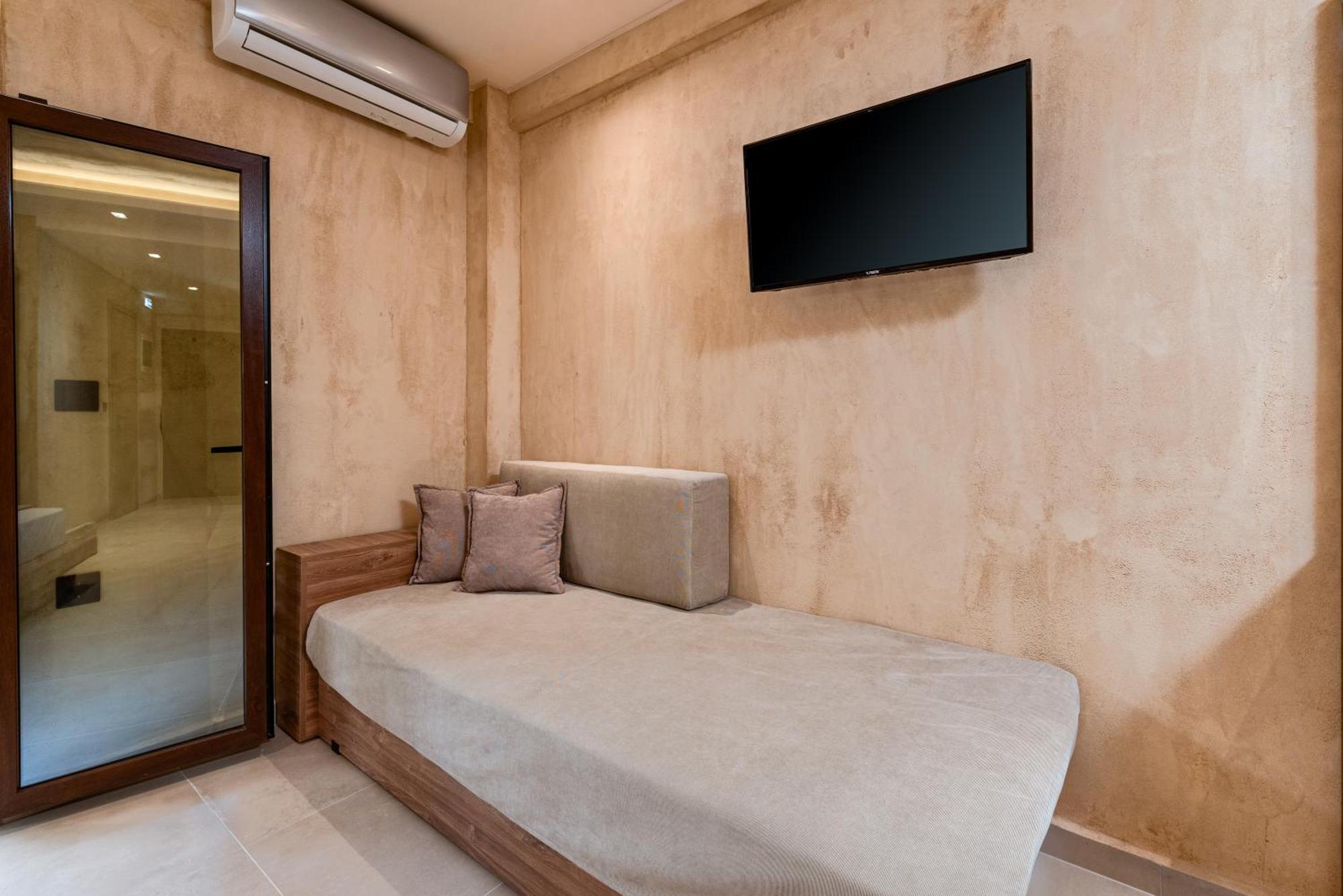 Odyssey Accommodation Pefkochori Exterior photo